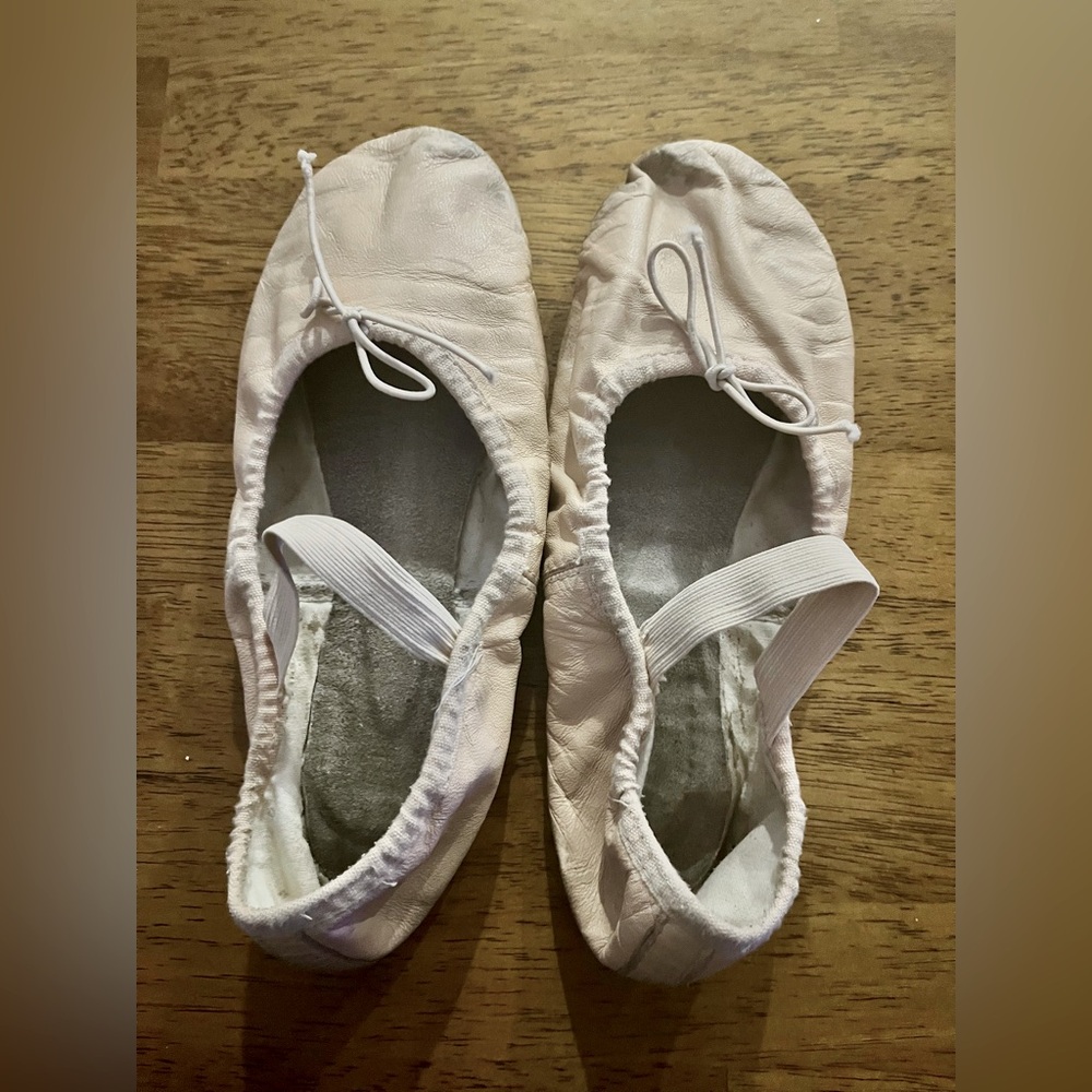 Used Bloch ballet flats
